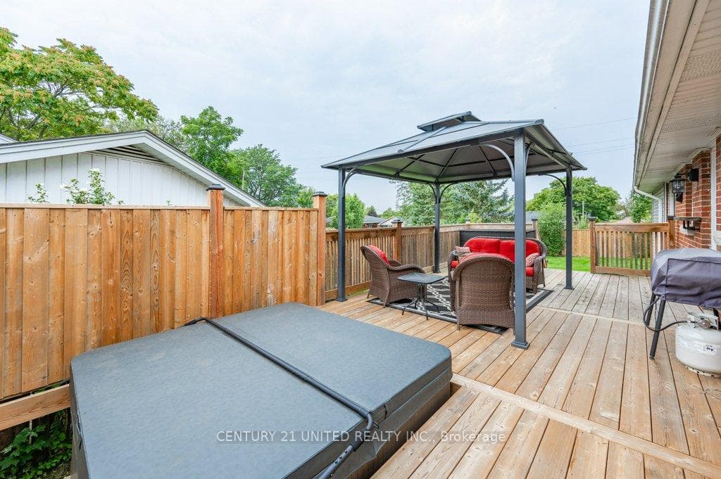 28 Masterson Drive photo 27