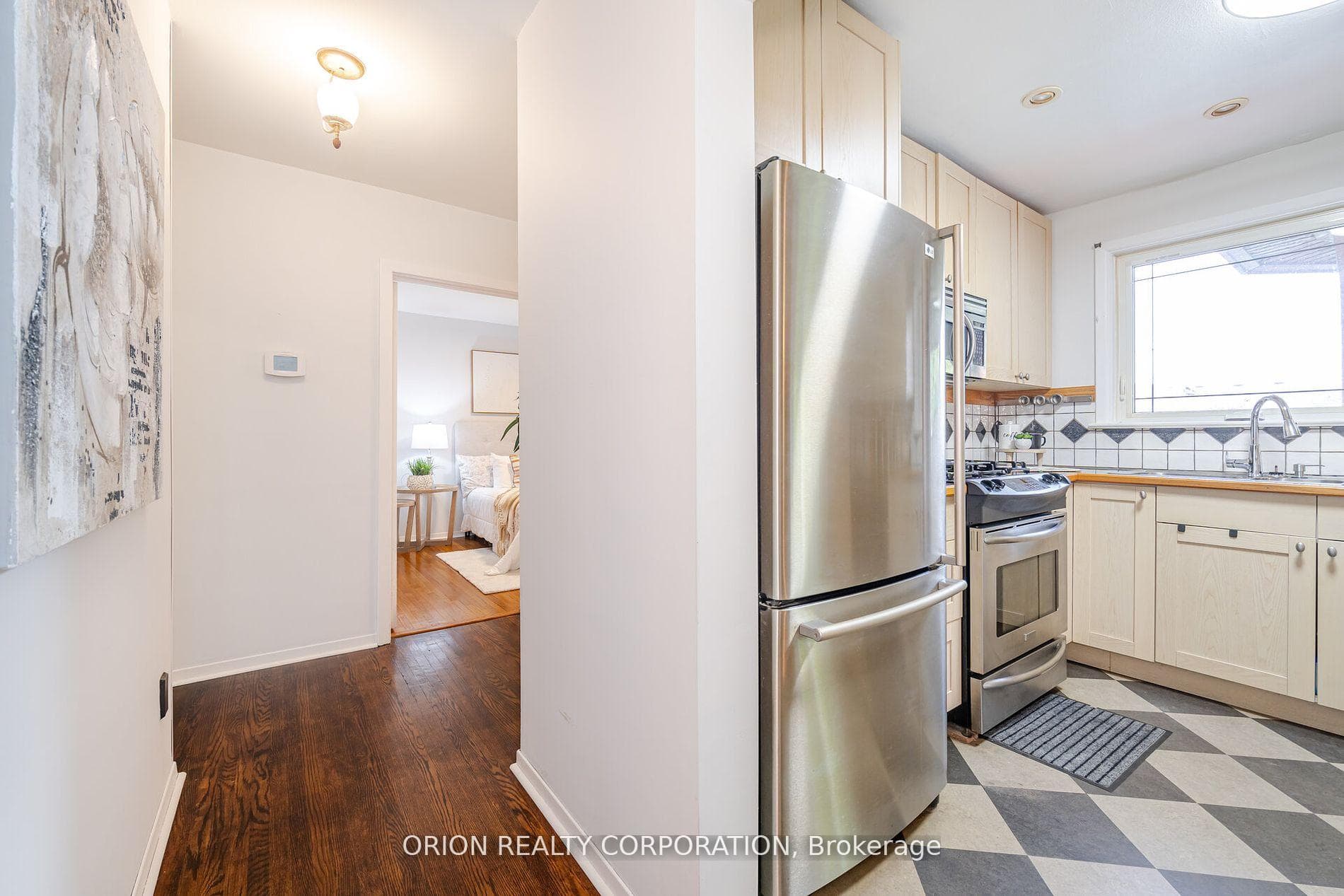 612 Clarence Drive photo 15
