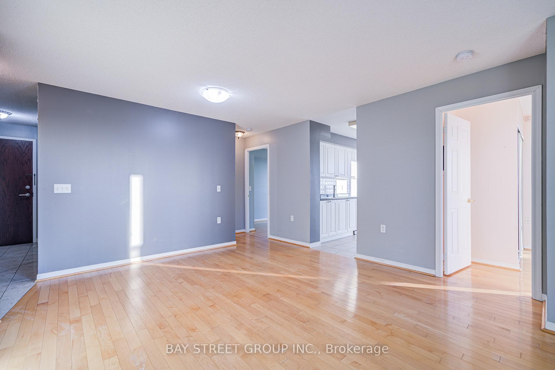 28 Olive Avenue Unit 802 photo 14