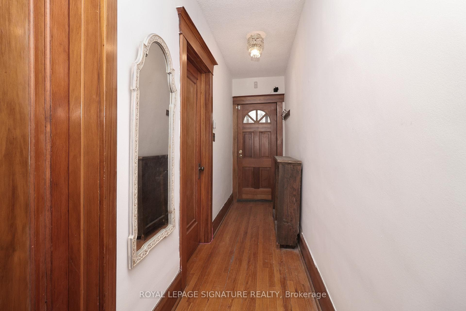 48 Chatham Avenue photo 4