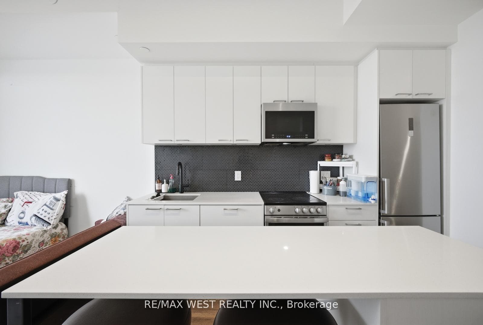 1808 St. Clair Avenue Unit 801 photo 5