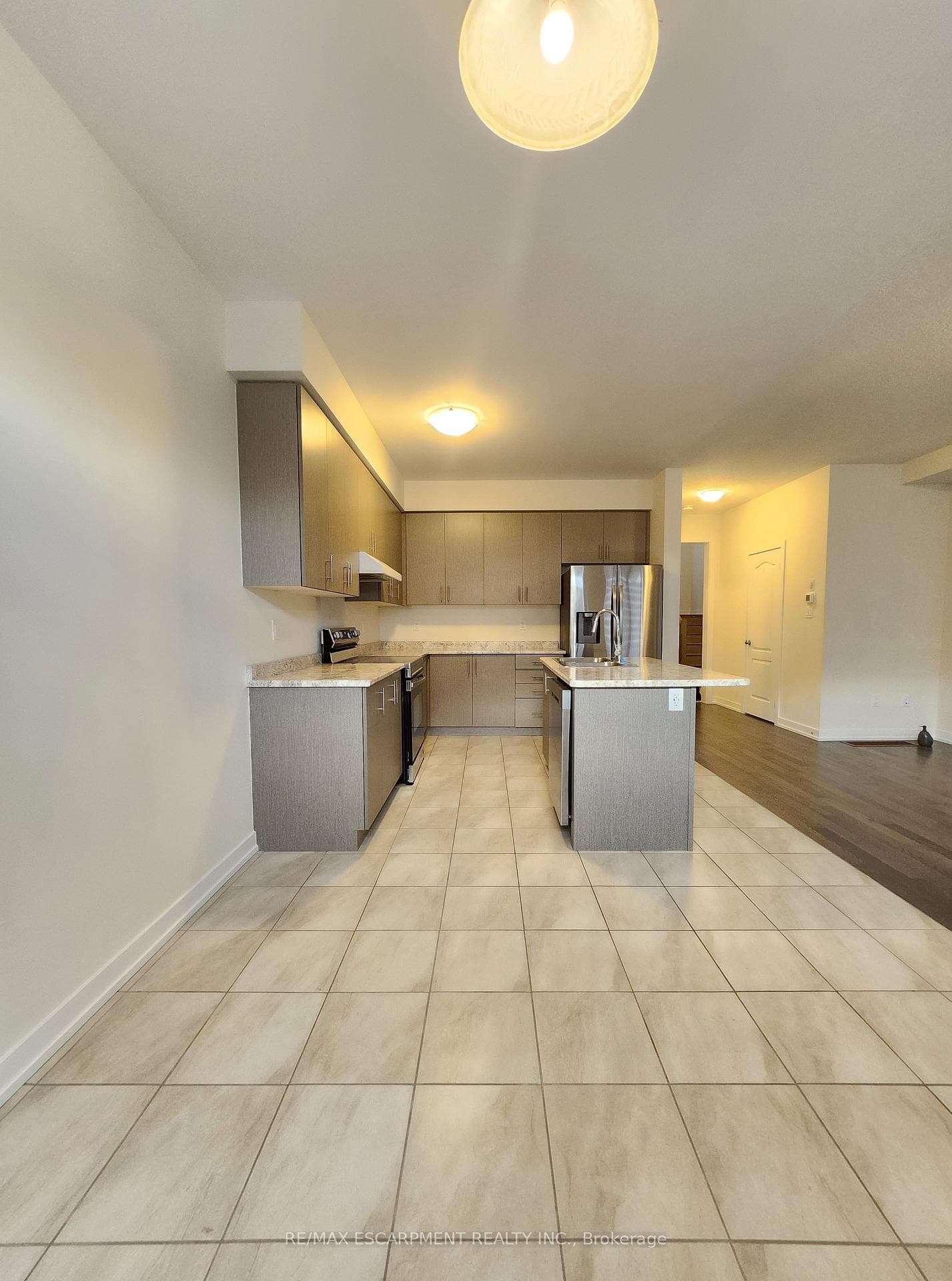 173 Wilmot Road photo 10