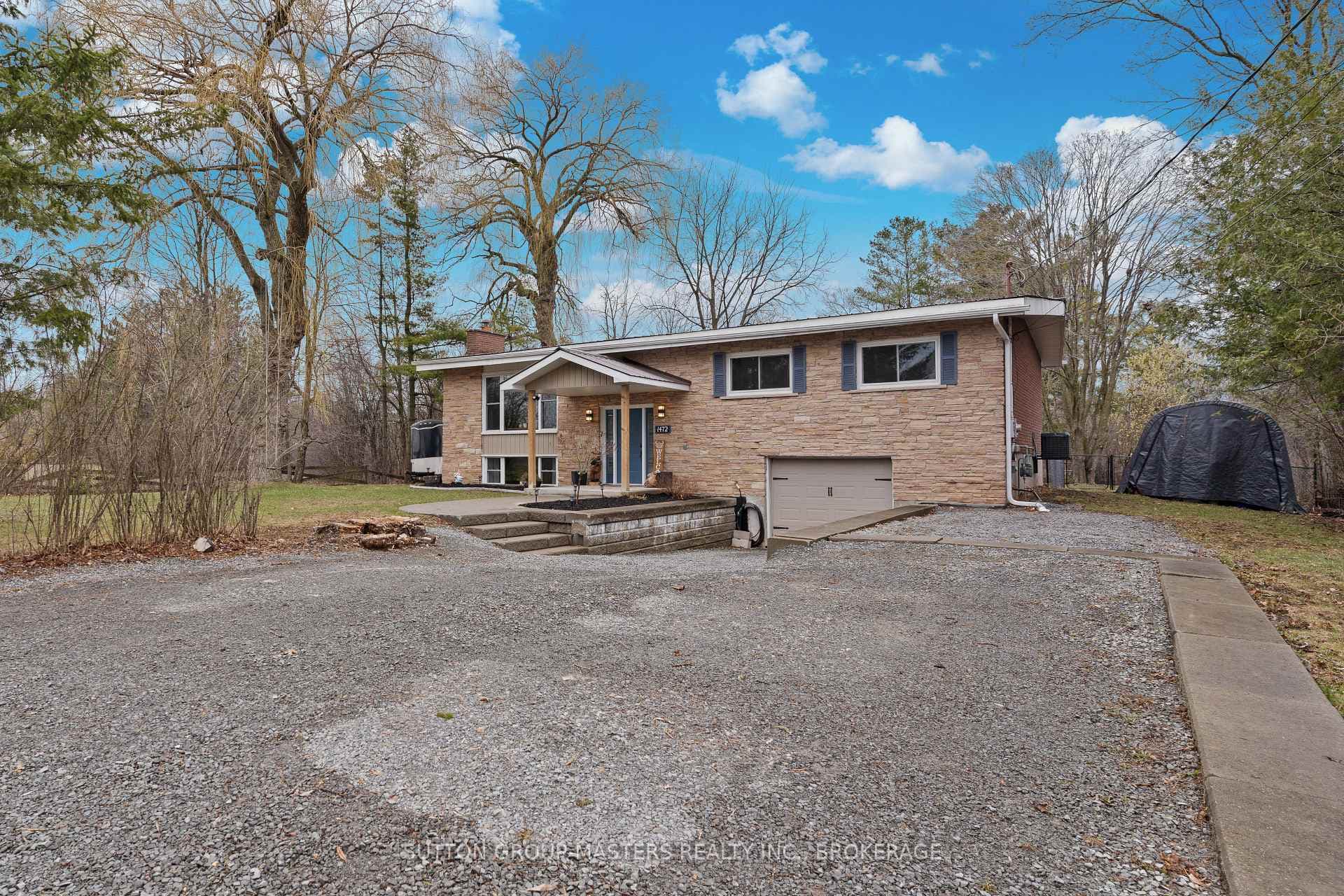 1472 Mildred Street photo 2