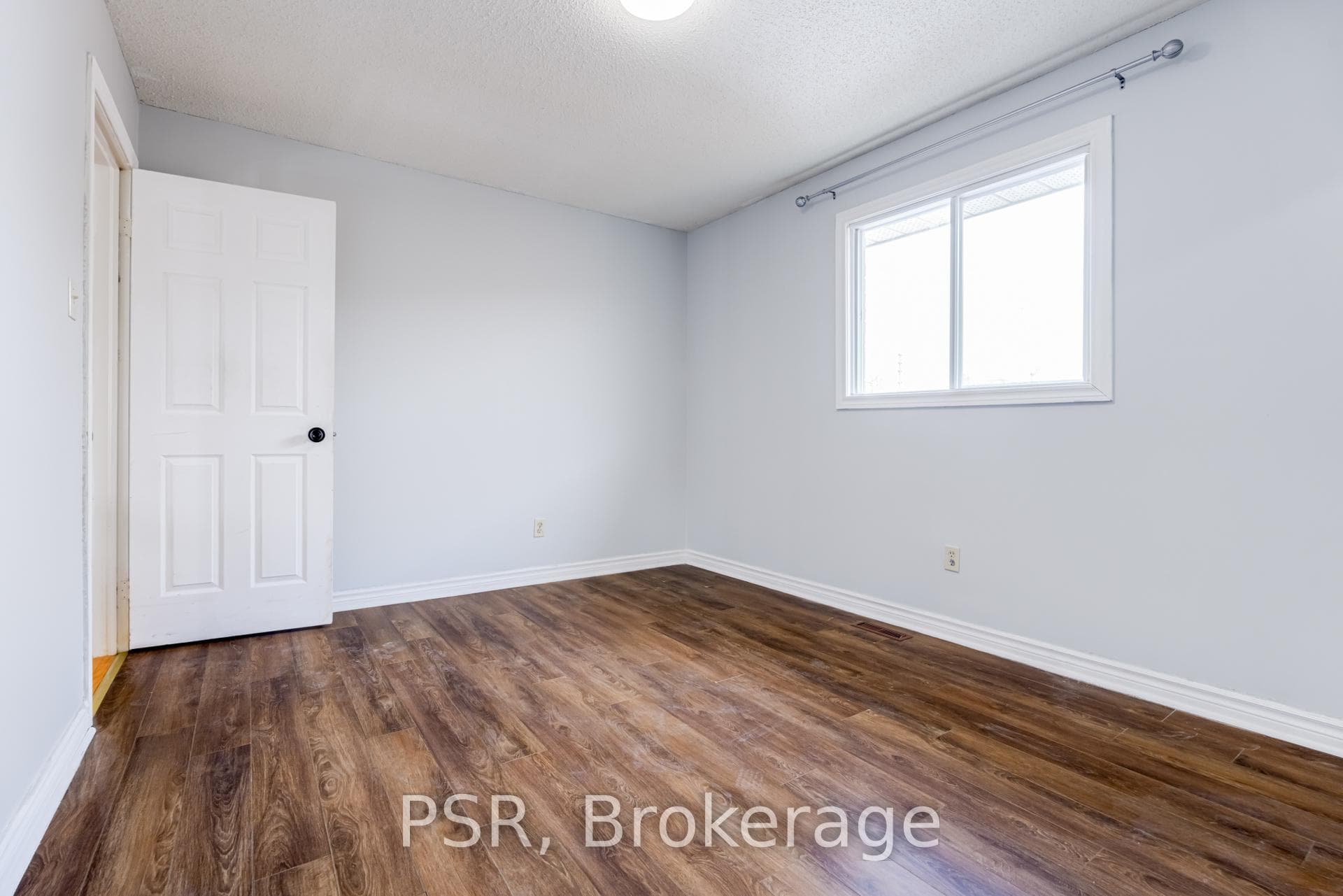 1465 Silky Rose Court photo 32