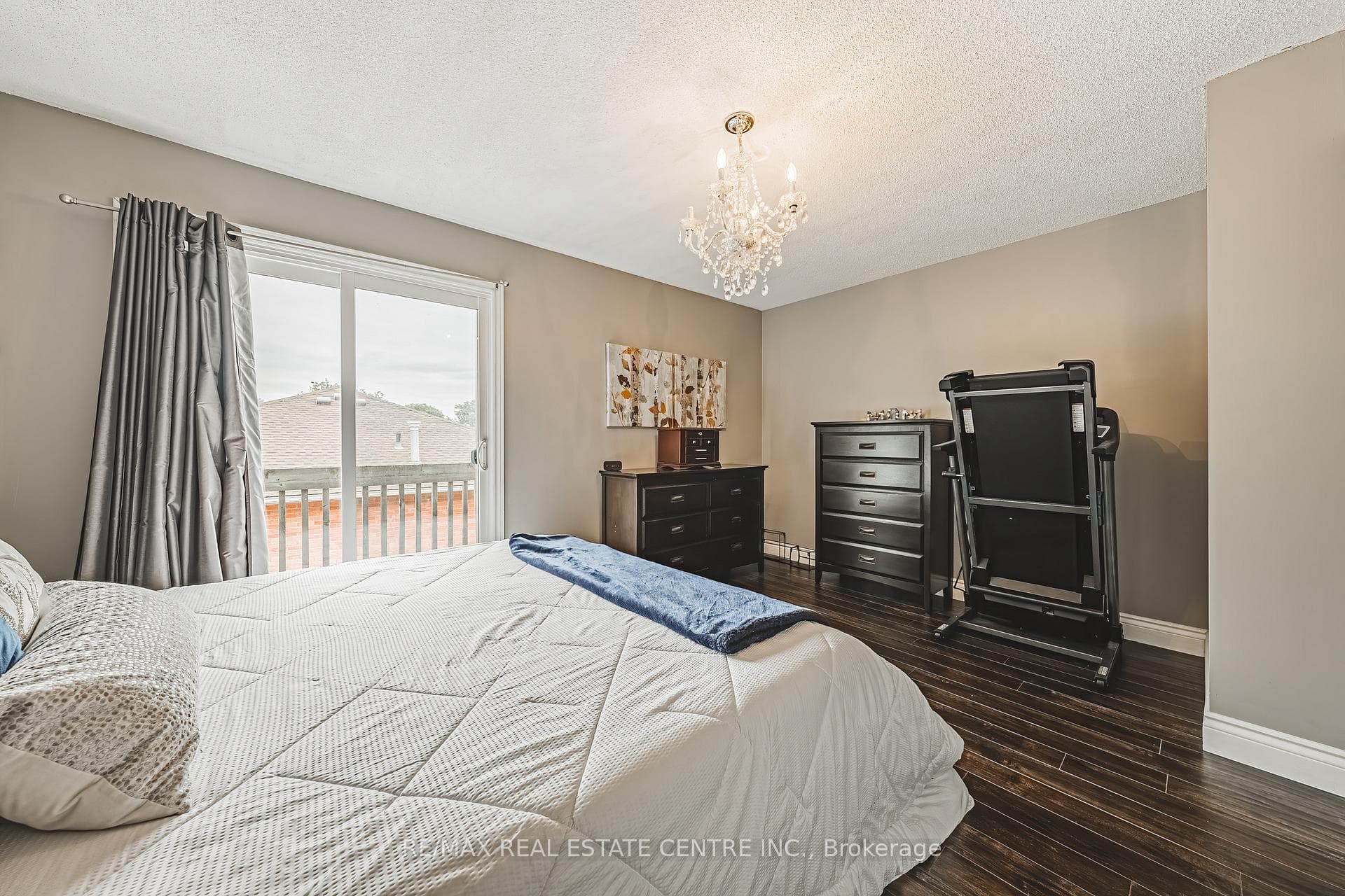 266 LIMERIDGE Road Unit 3 photo 19