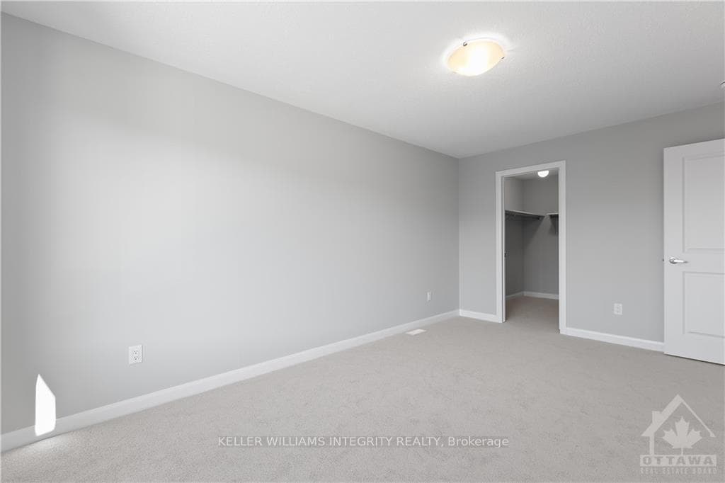 818 GLISSADE Grove photo 26