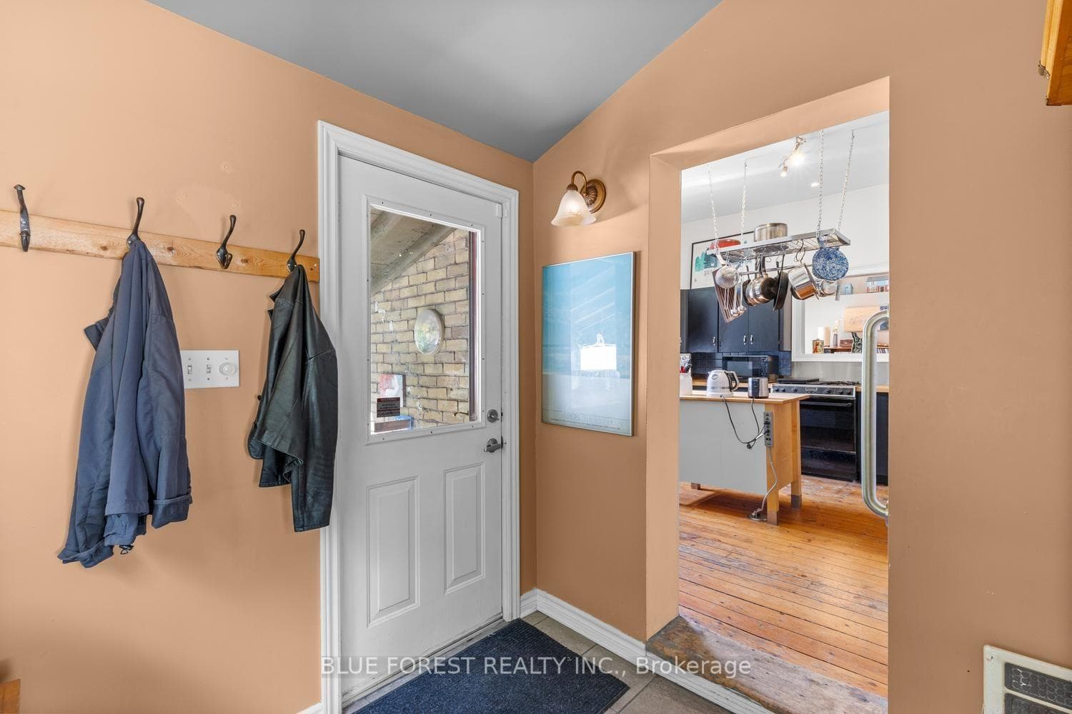 550 Elizabeth Street photo 30