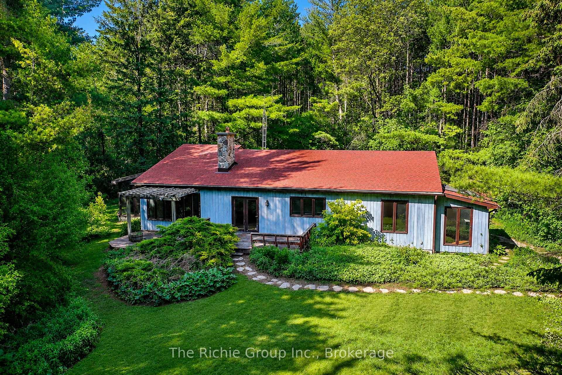 25 acres in Mono!