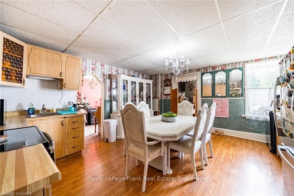 37 Sussex Street photo 21