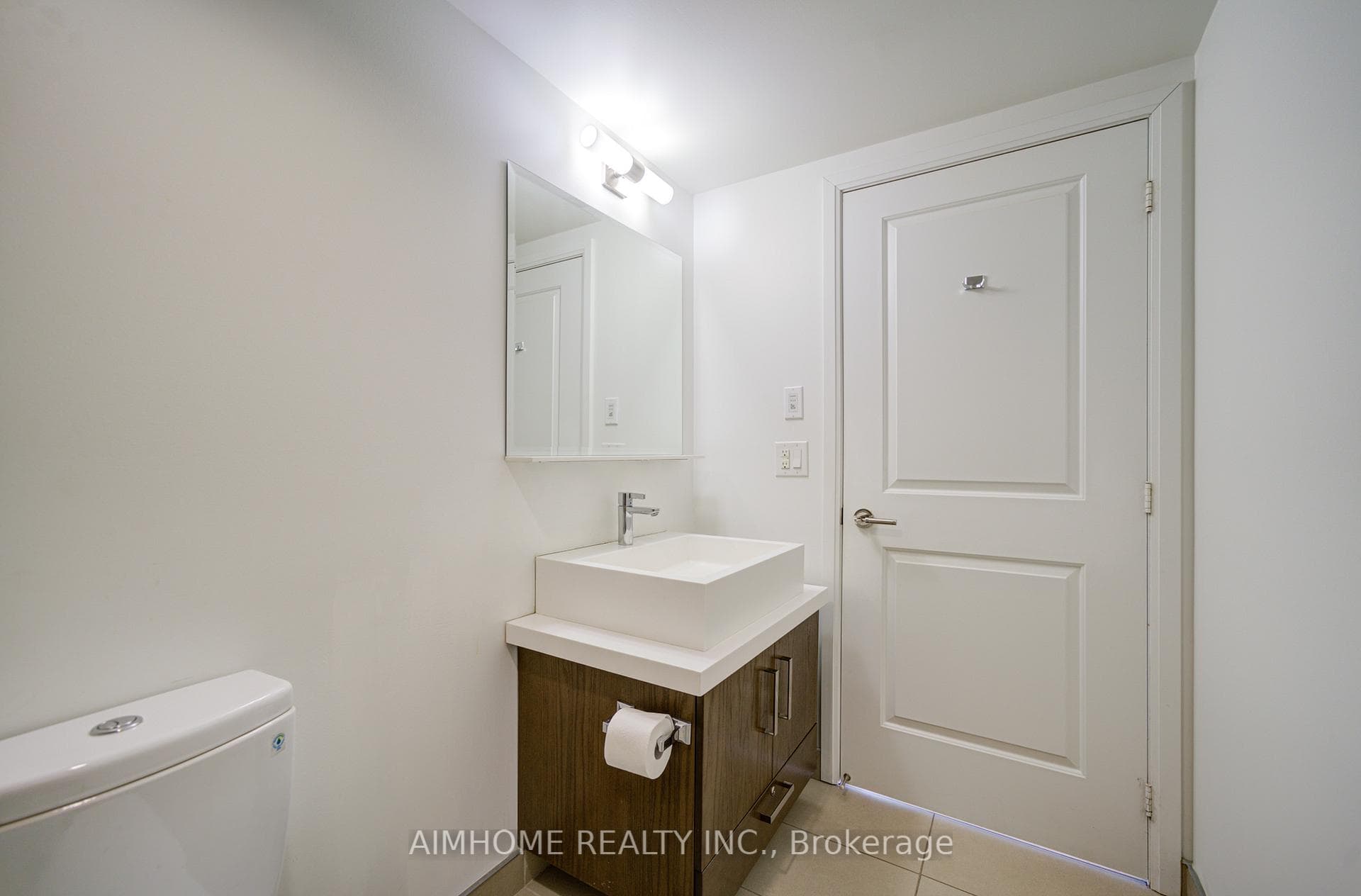1080 Bay Street Unit 1205 photo 26