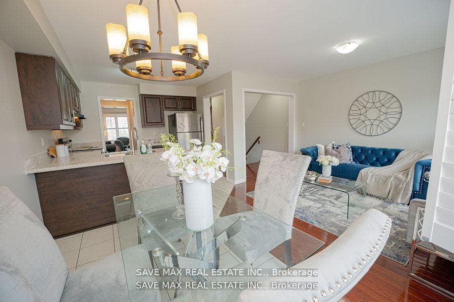 68 Vanhorne Close photo 13