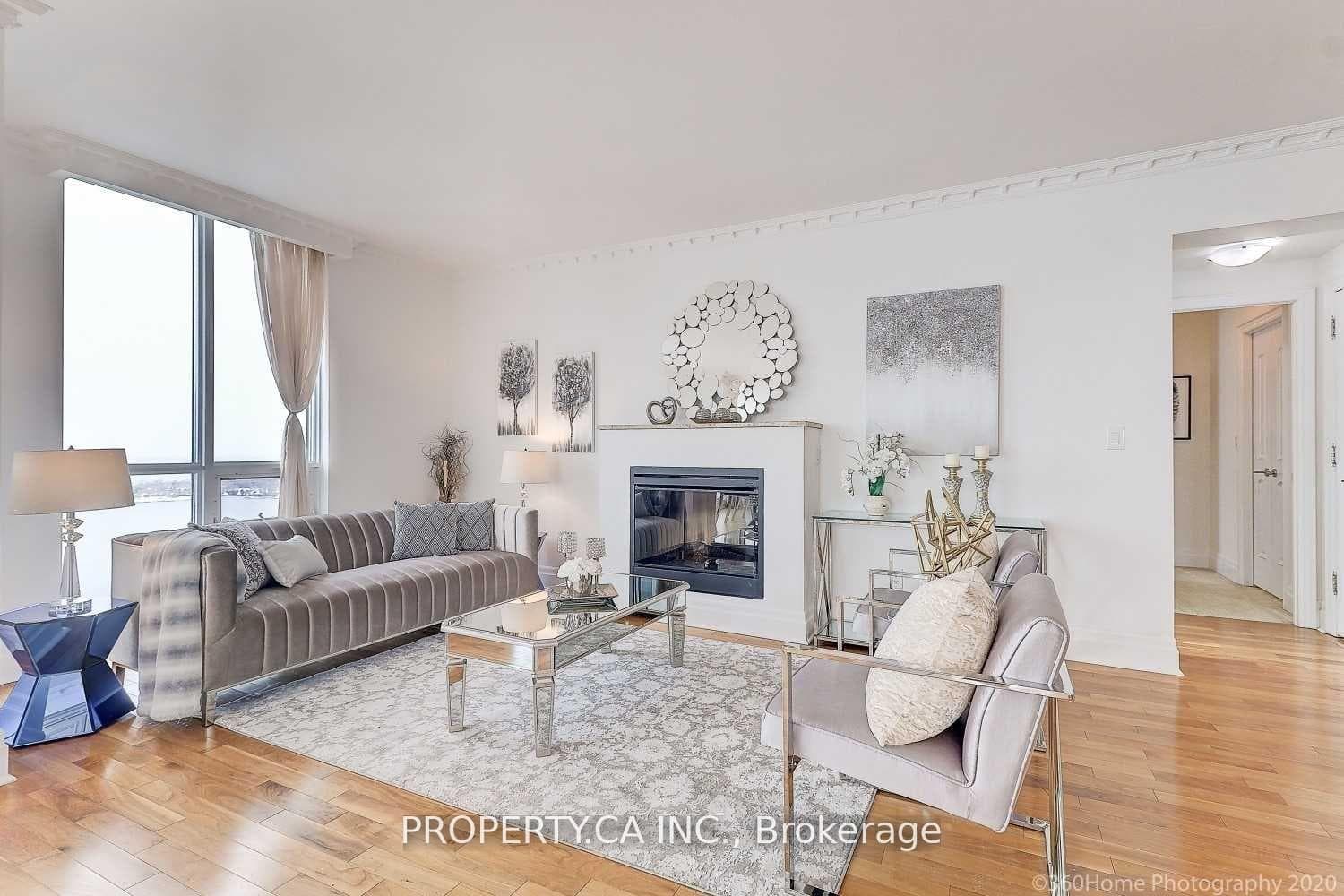 16 Harbour Street Unit 4705 photo 1