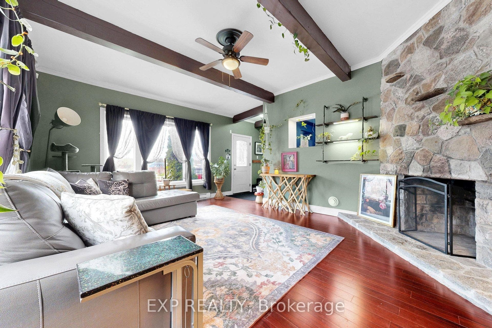 348 Elgin Street photo 11