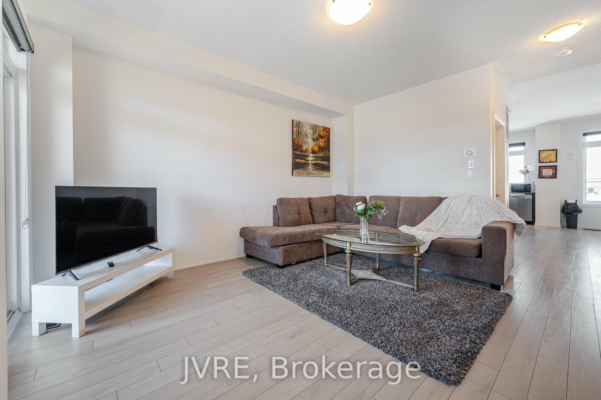 128 Purple Sage Drive photo 23