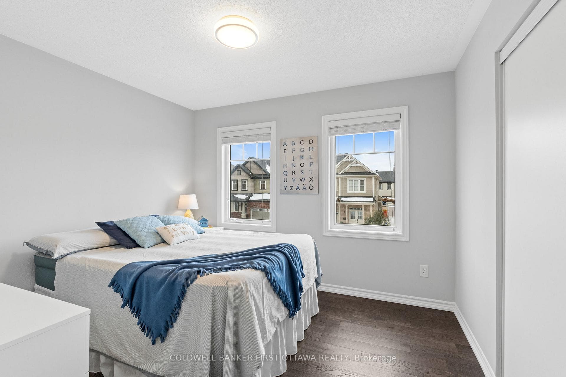 339 Meadowbreeze Drive photo 22