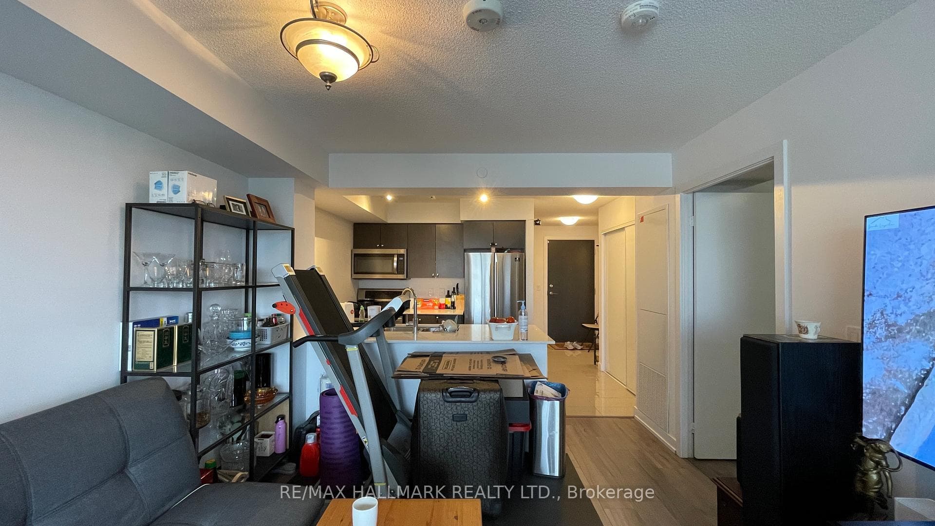 8 Trent Avenue Unit 615 photo 6