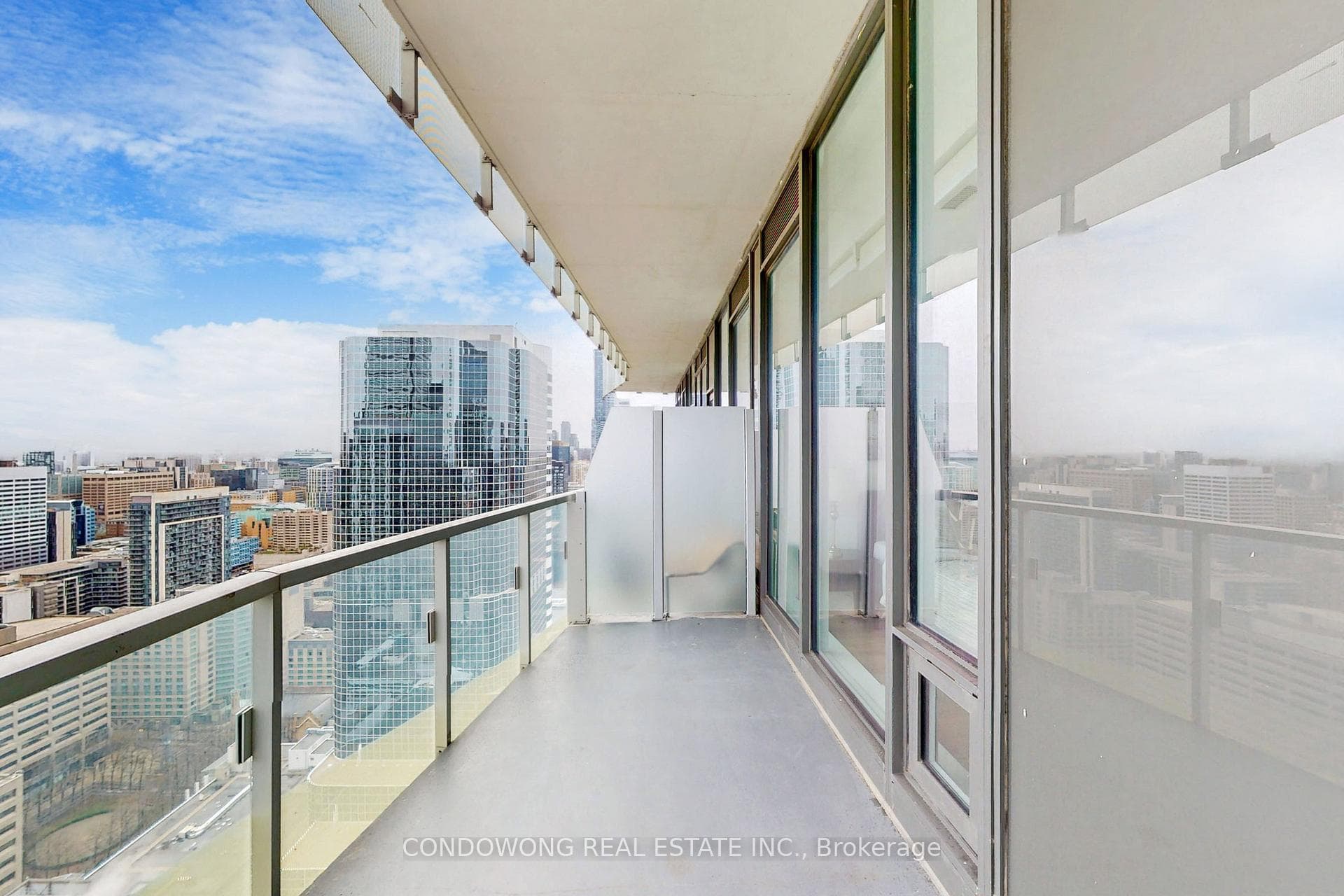 197 Yonge Street Unit 3608 photo 25