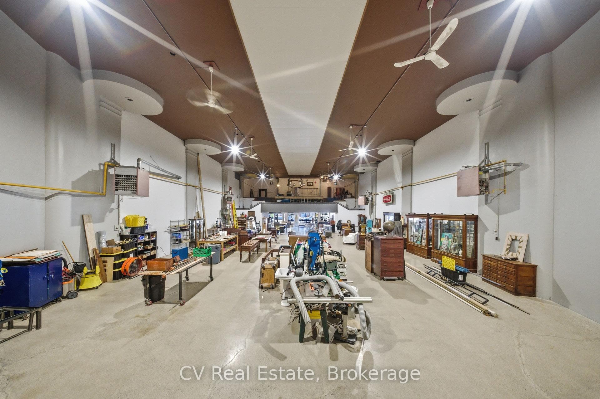 195 Ottawa Street photo 16