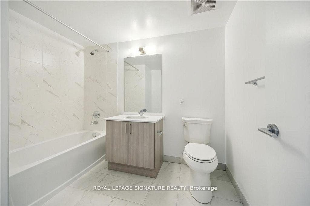 556 Marlee Avenue Unit 325 photo 10