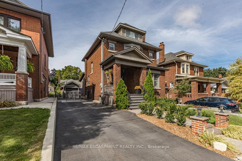 124 FLATT Avenue photo 2