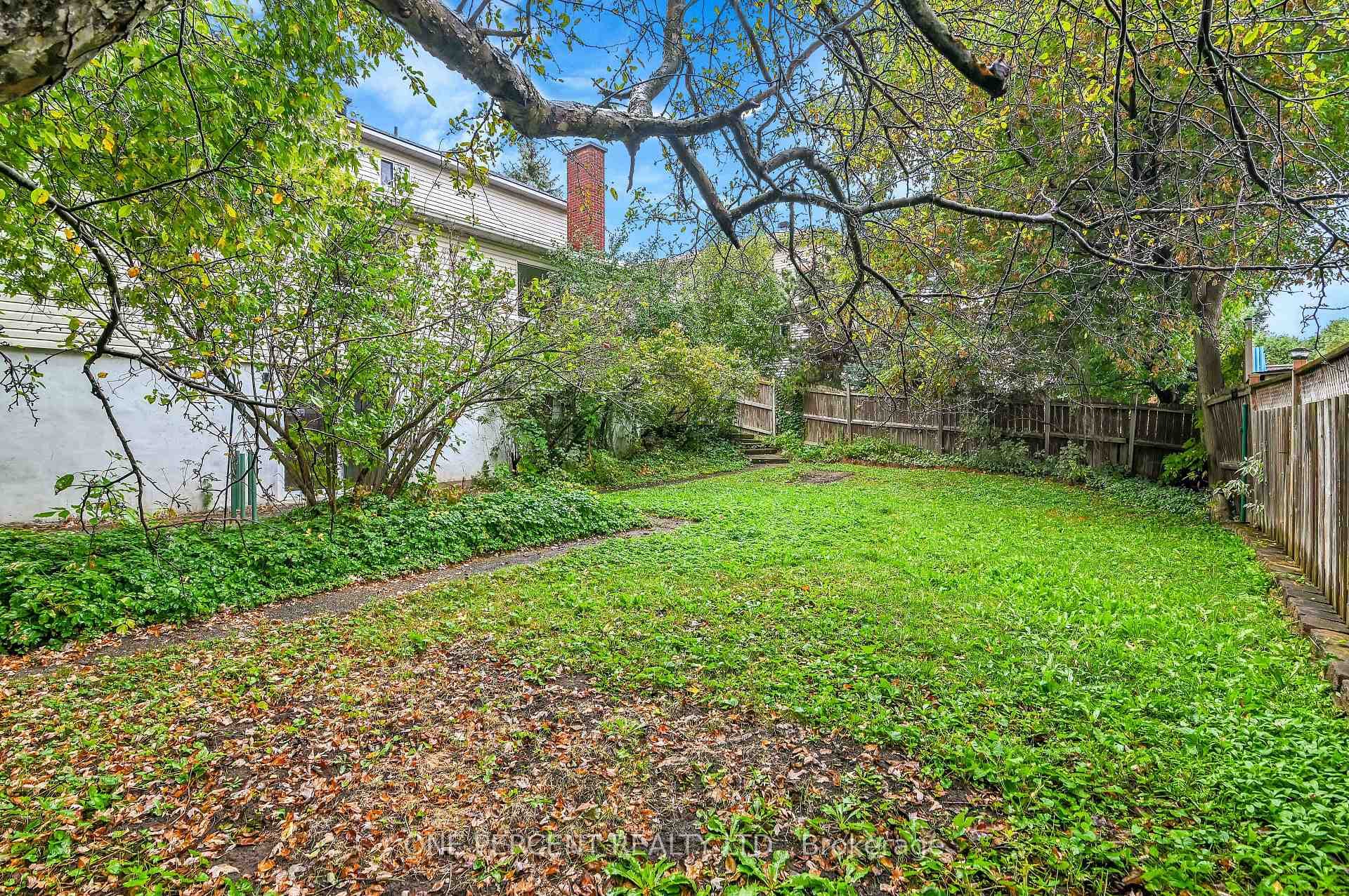 28 Phylis Street photo 28