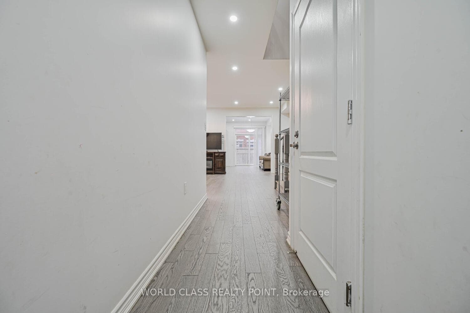 4 Hashmi Place photo 7