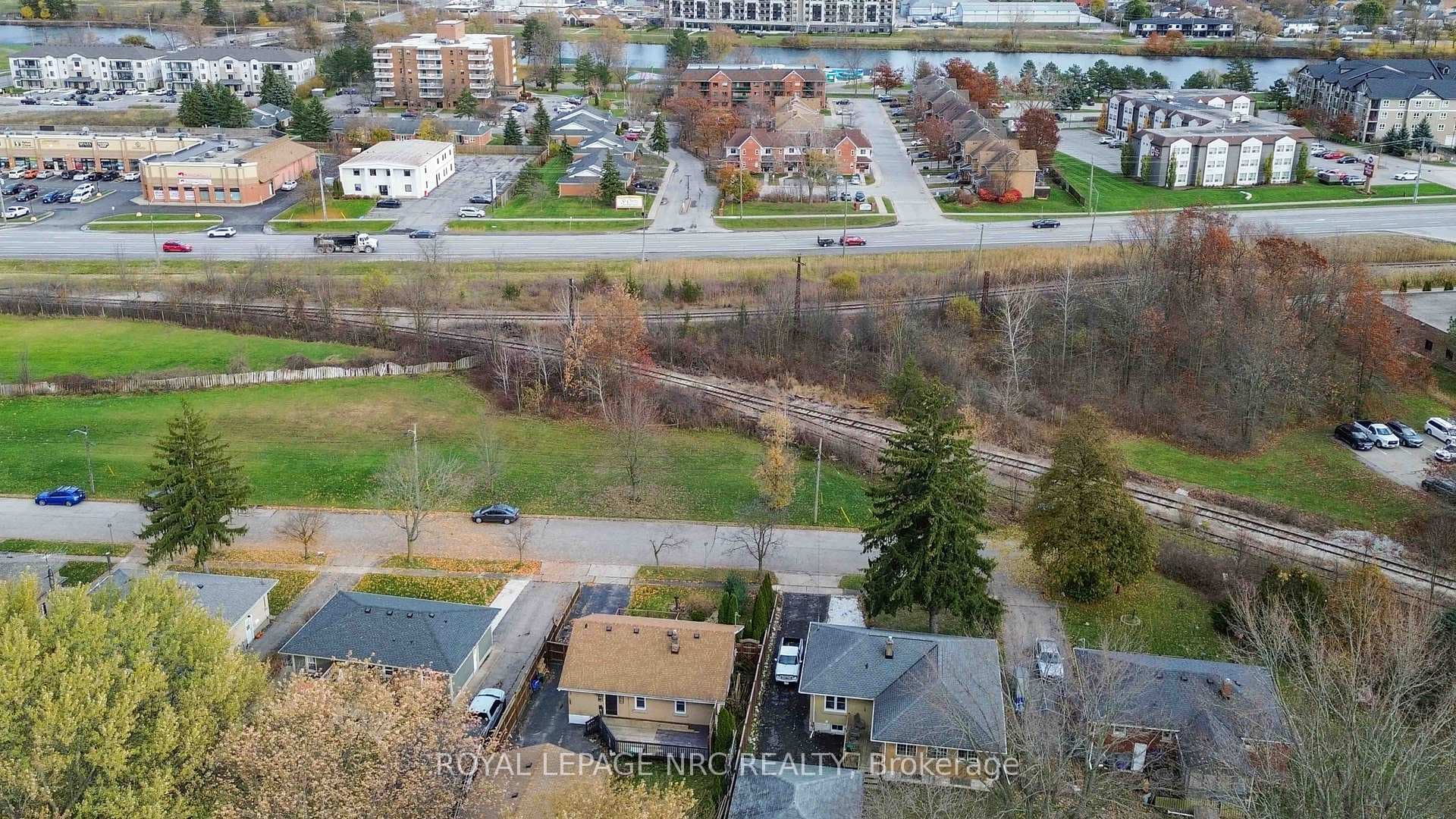 23 Verne Avenue photo 45