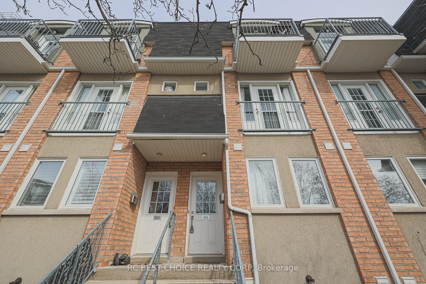 10 Merchant Lane Unit 233 photo 3