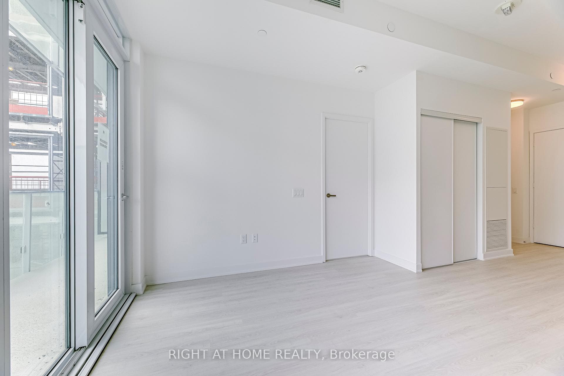 3883 Quartz Road Unit 1305 photo 16