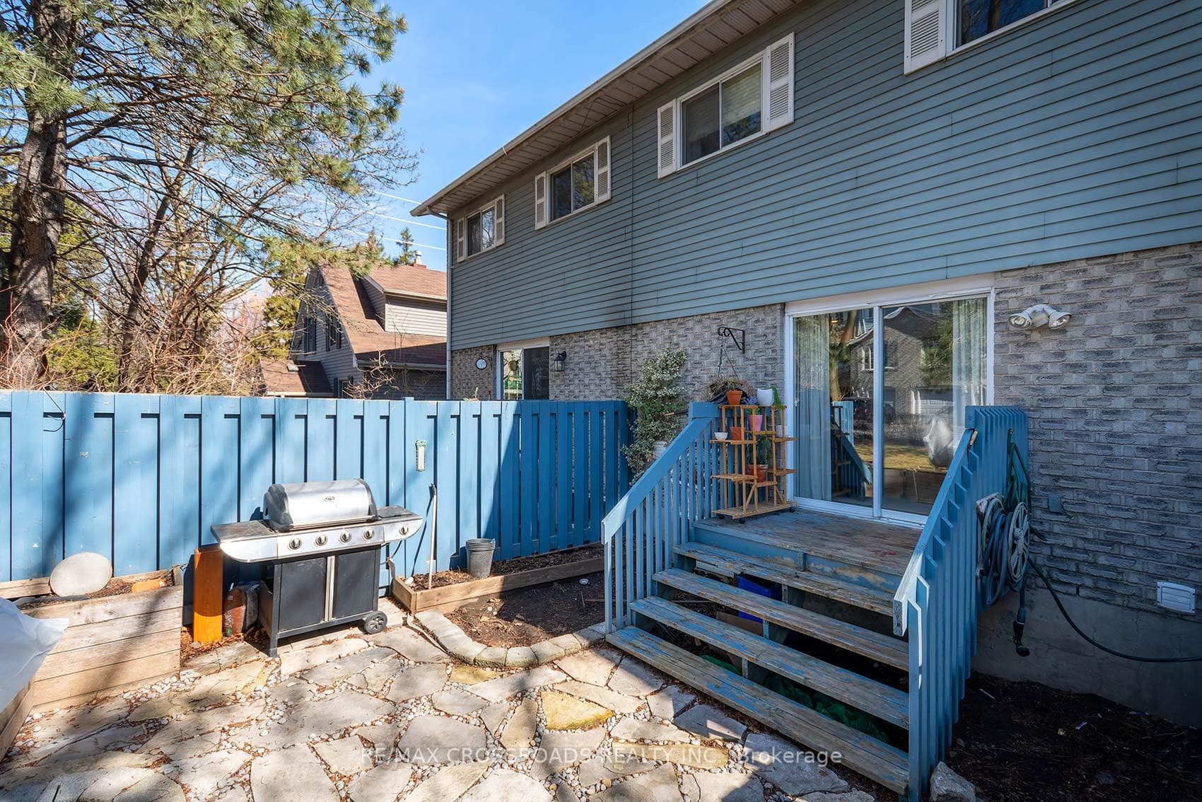 1506 Dufferin Street Unit 2 photo 43