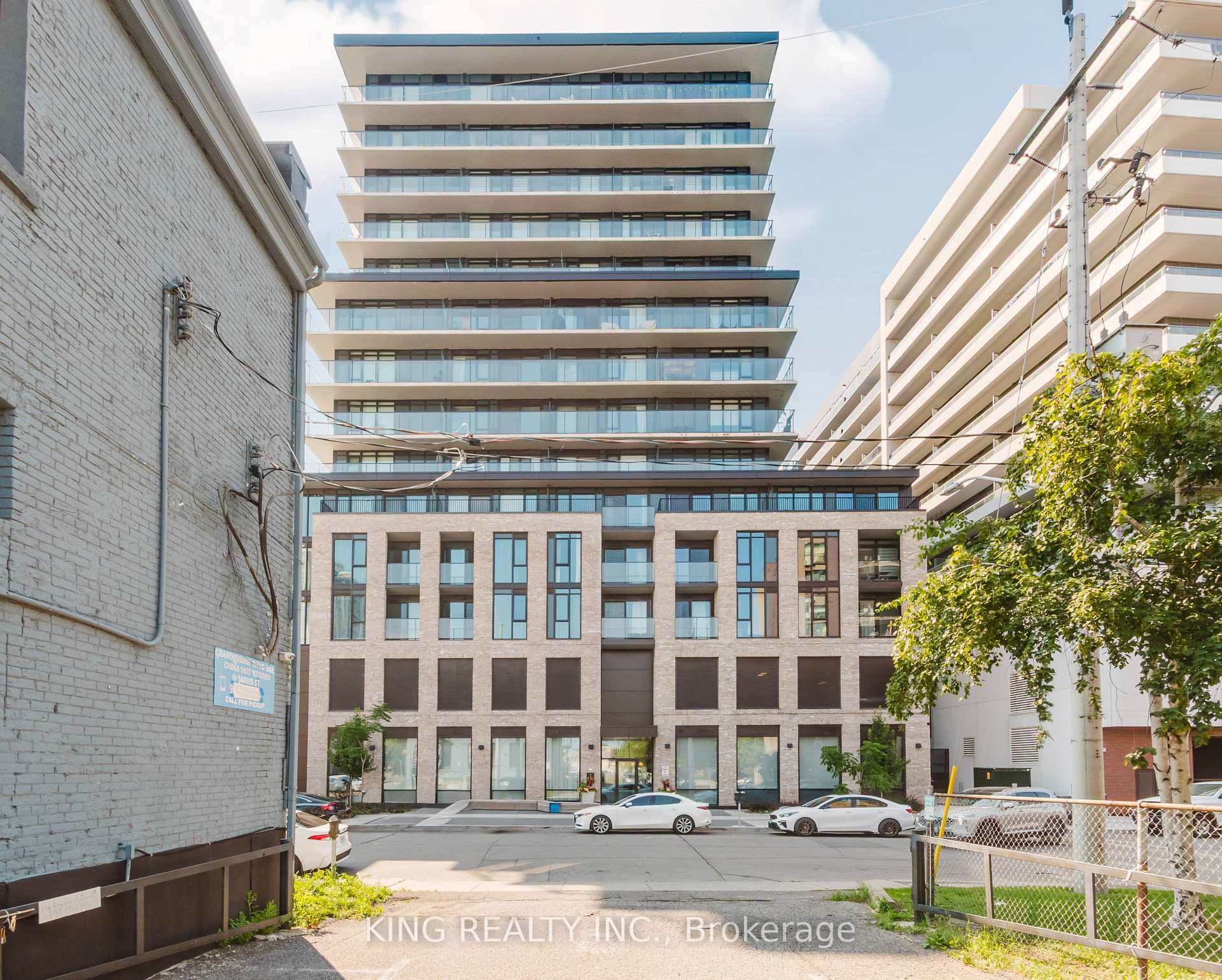 1 Jarvis Street Unit 531 photo 3