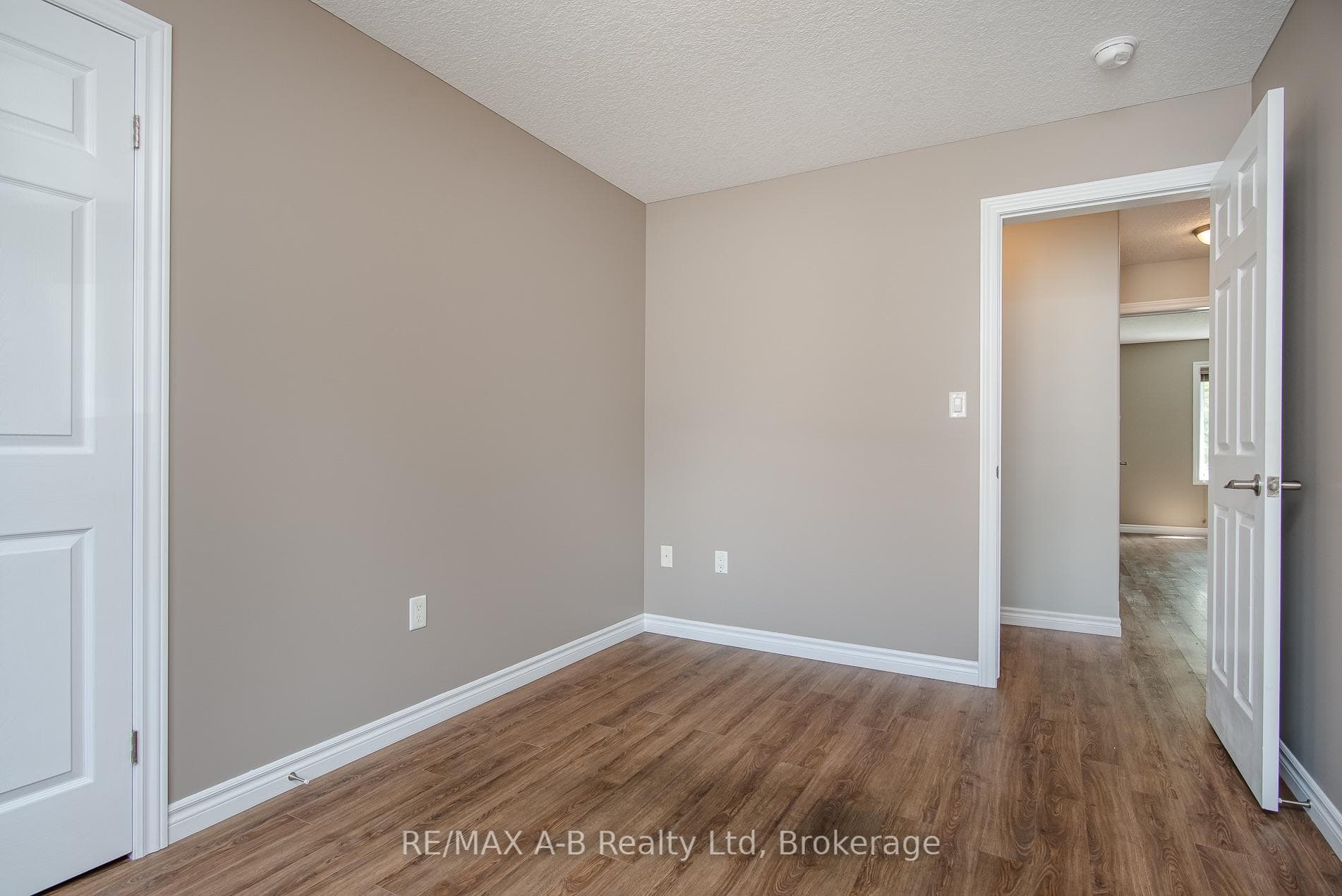 148 Borden Street Unit 1 photo 40