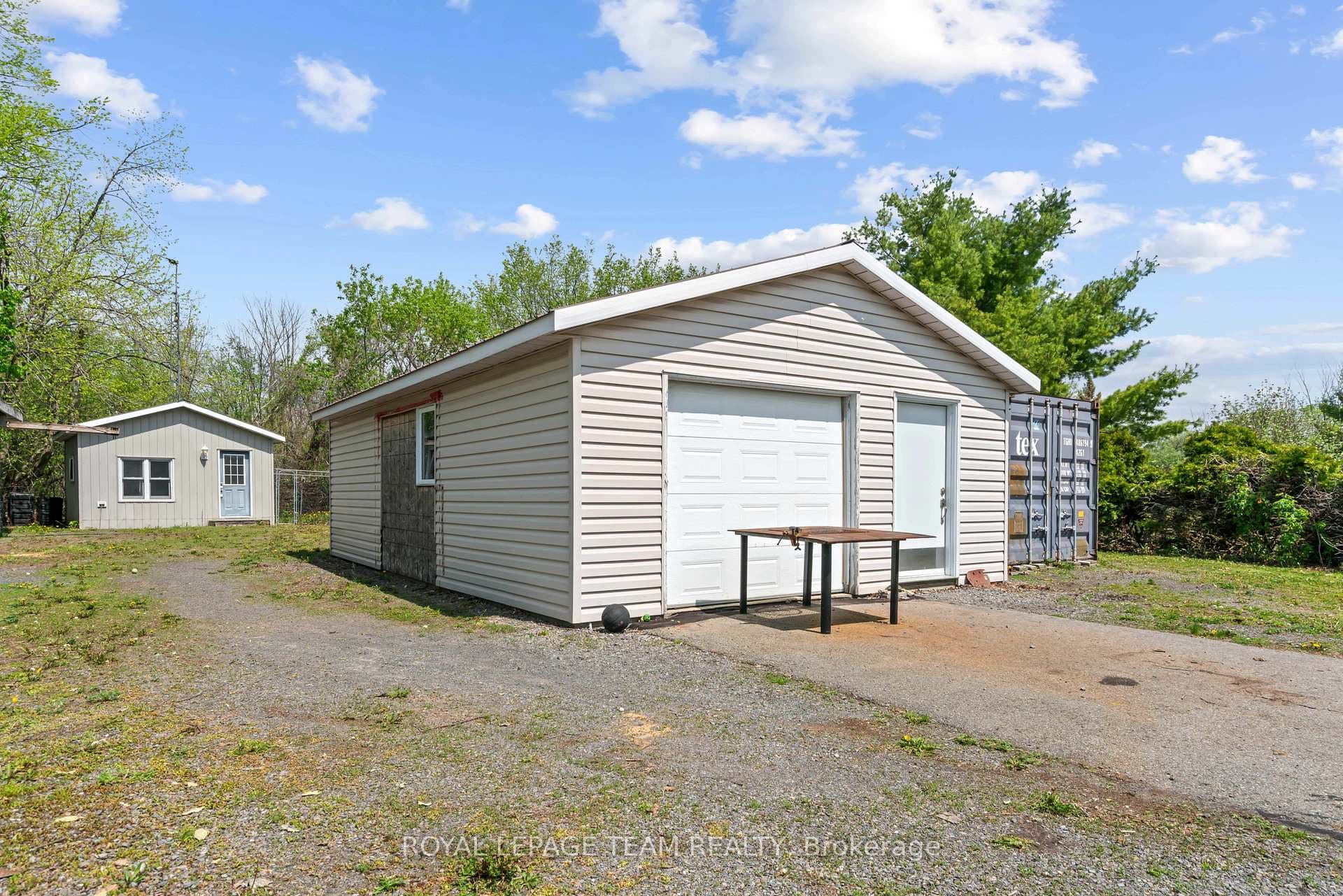 13531 Grantley Road photo 3