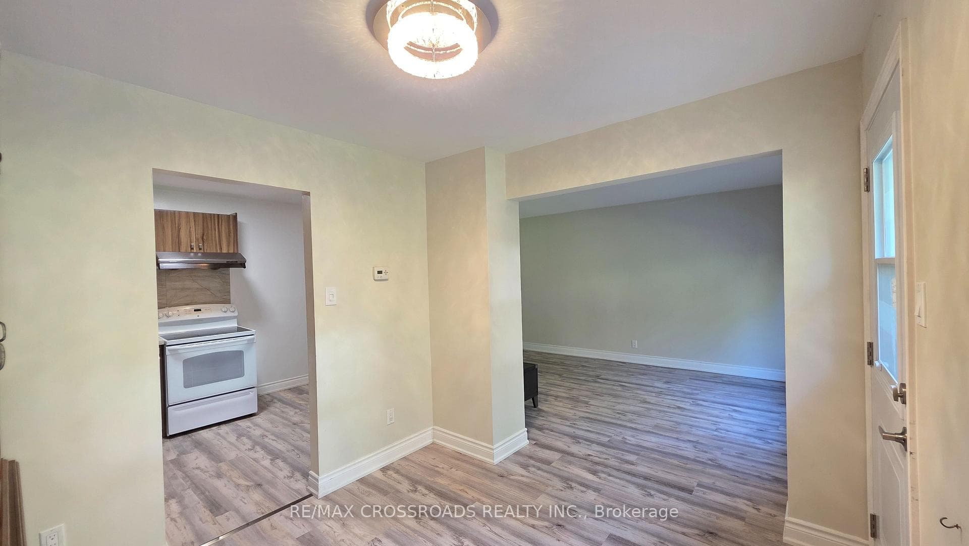 63 Osterhout Place photo 21