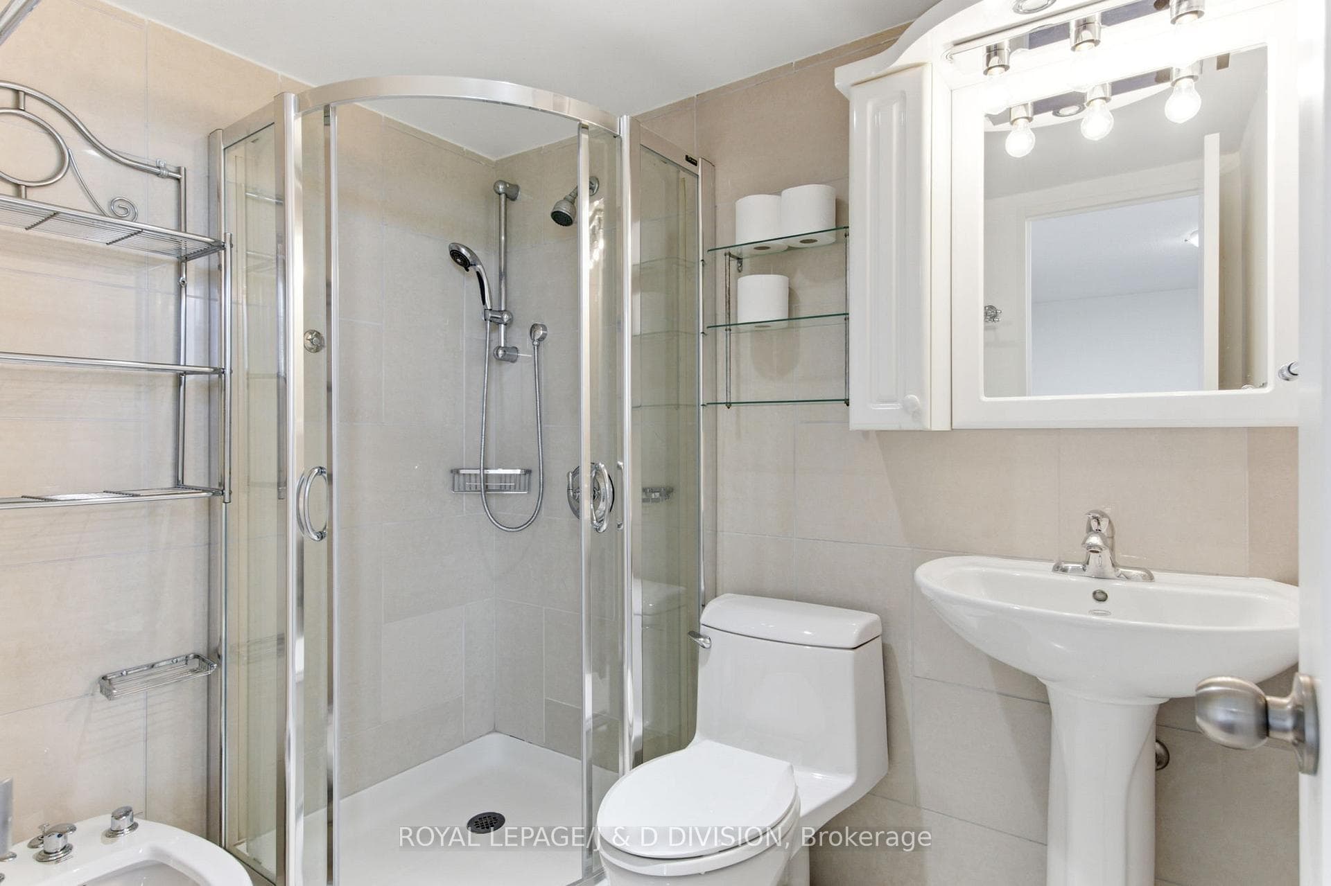 100 Canyon Avenue Unit 701 photo 21