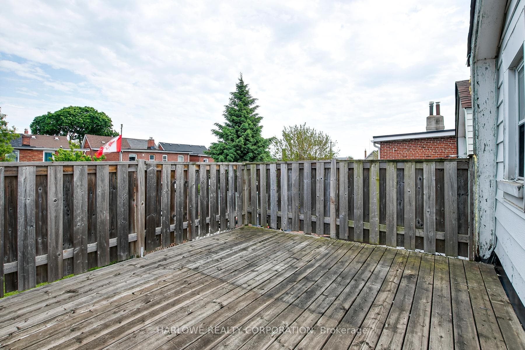 61 Castleton Avenue Unit Upper photo 26