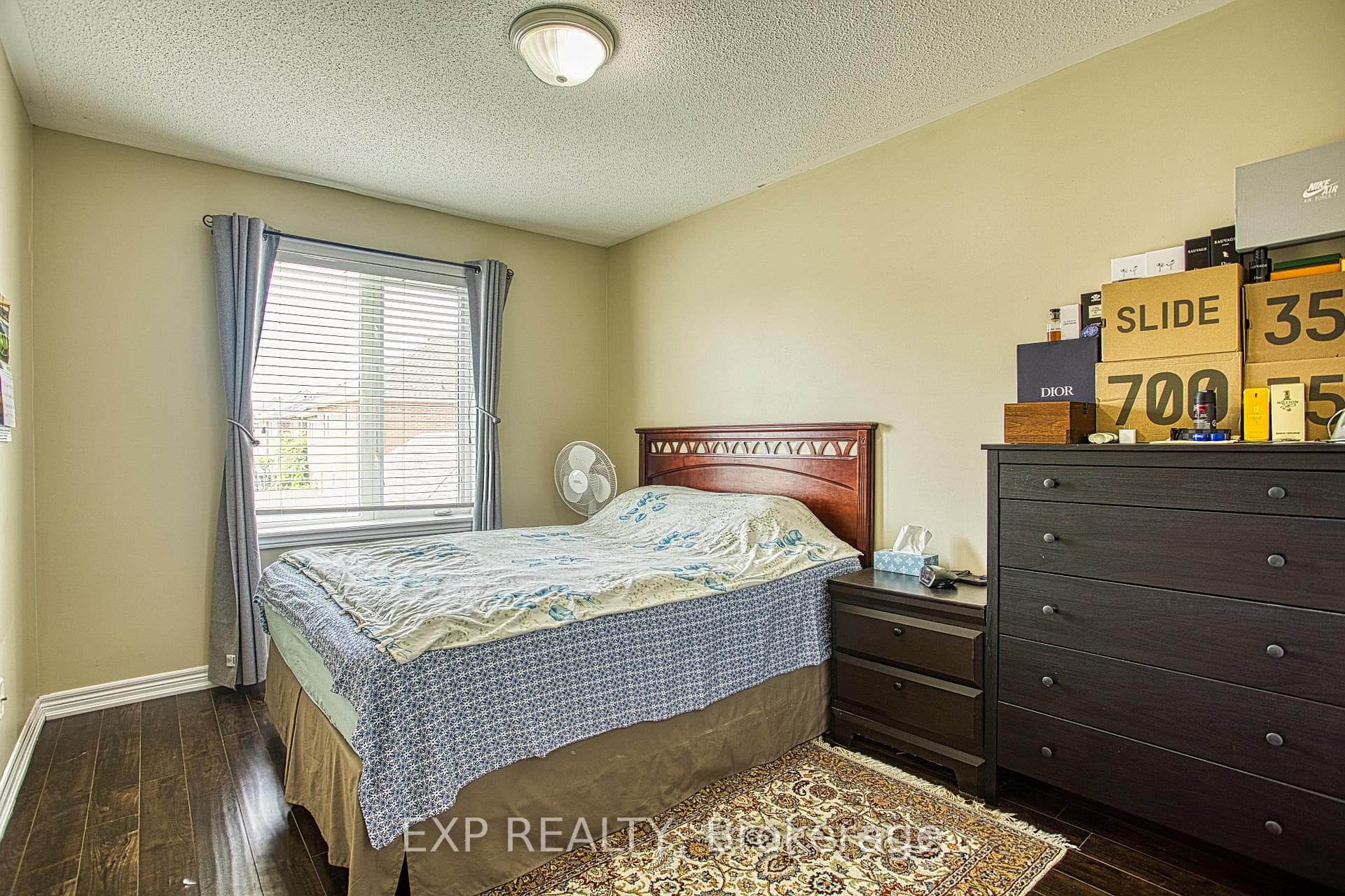 206 Springstead Avenue photo 24