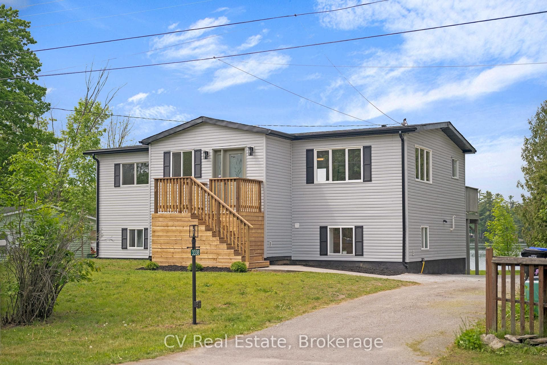 3338 Cox Drive photo 2