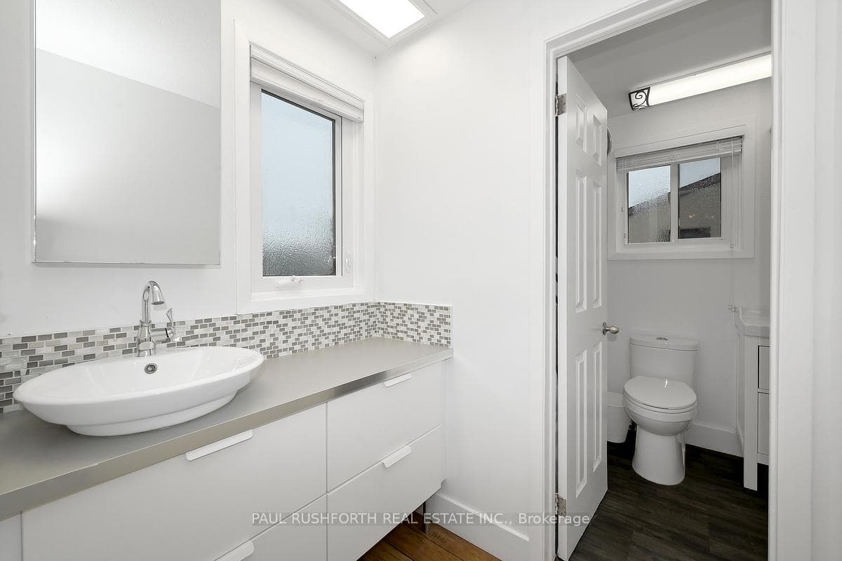 Sink/Counter off Primary Bedroom-Cheater Bath