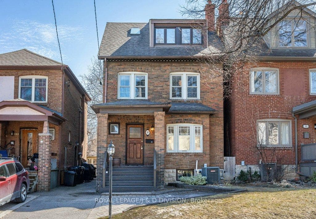 37 Tilson Road photo 2