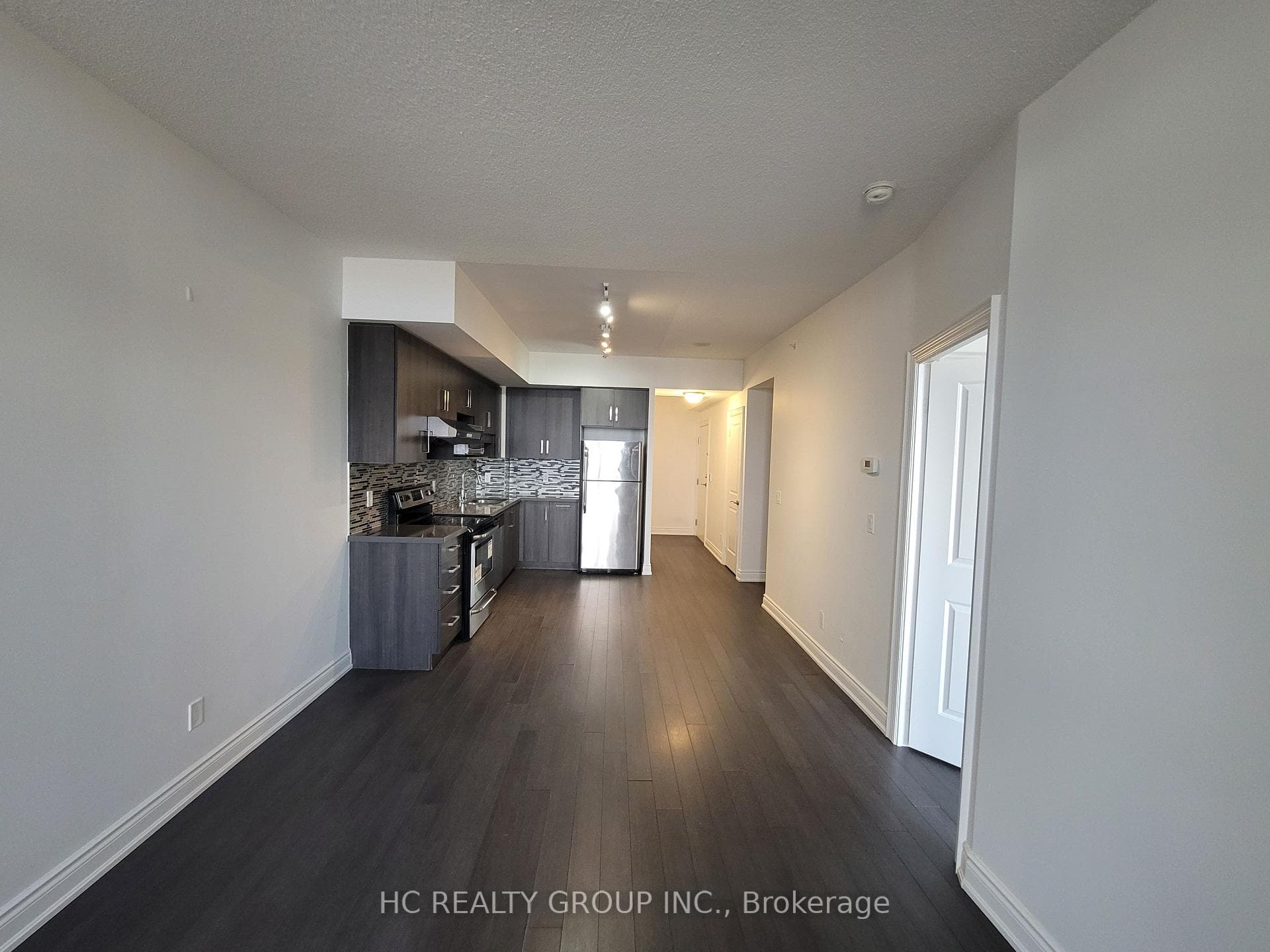 89 South Town Centre Boulevard Unit 1106 photo 8