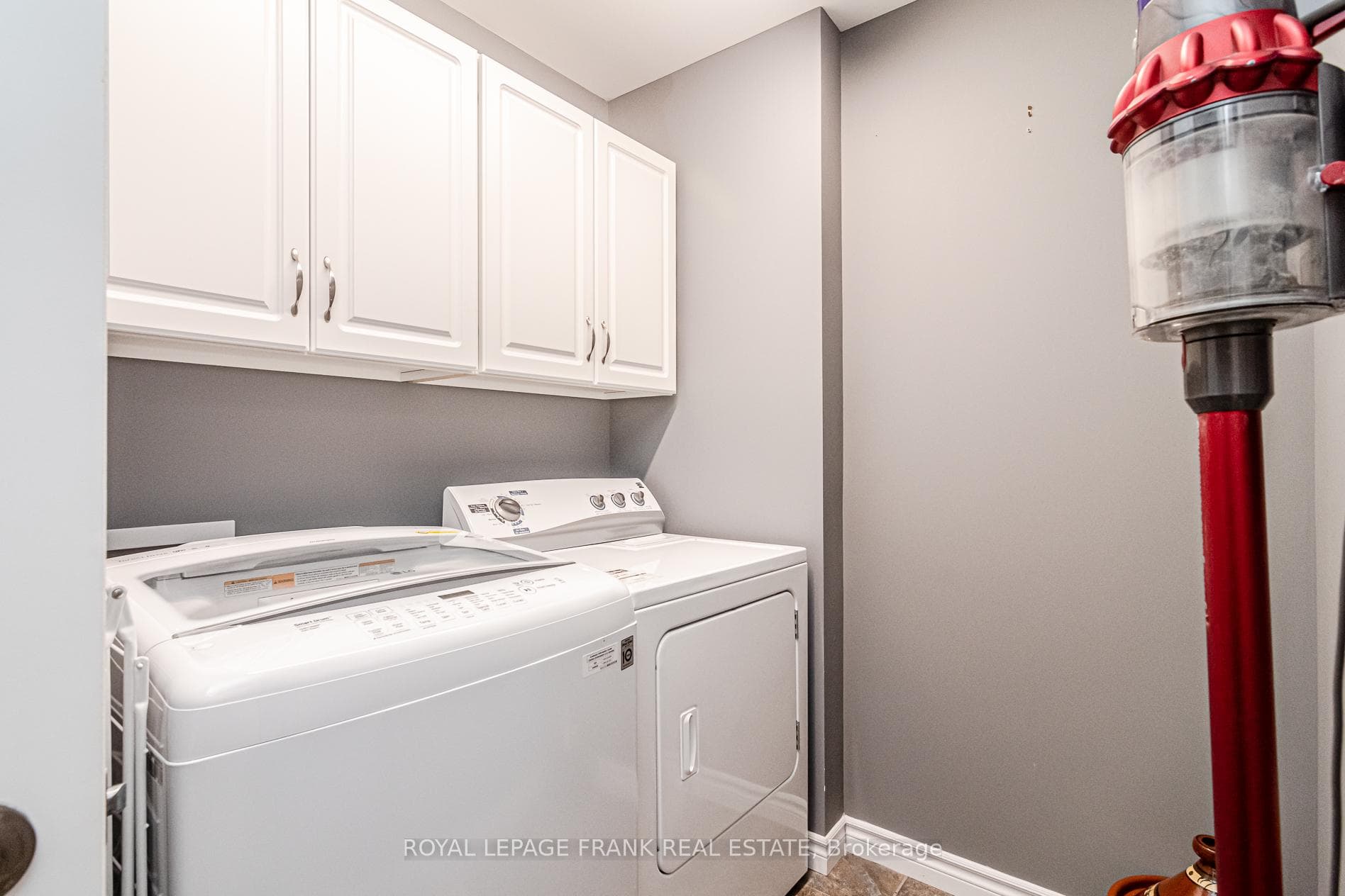 4 Sprucewood Court photo 19