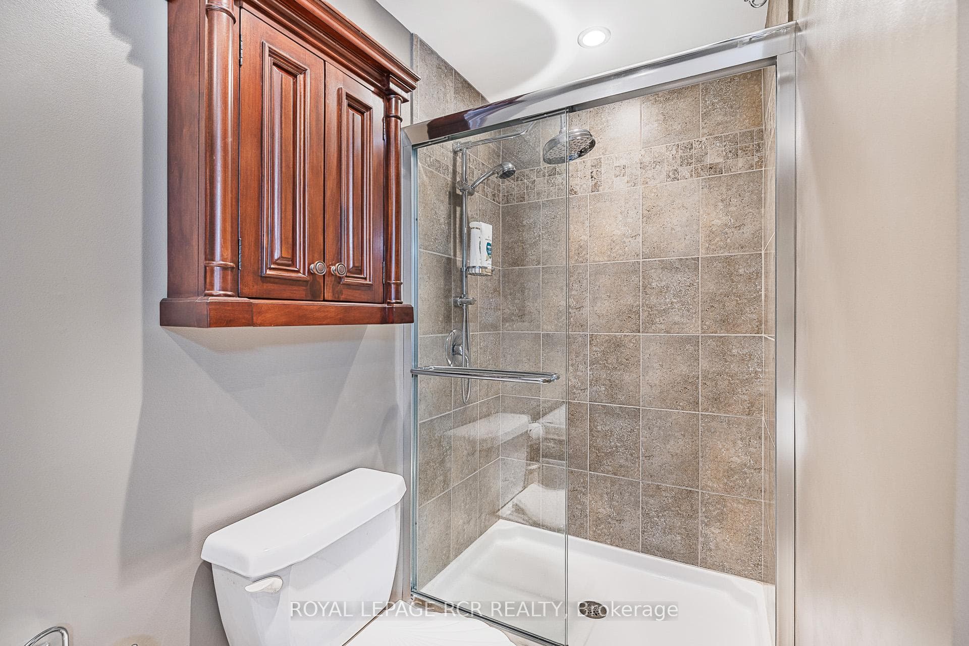 6 Marjorie Drive photo 24