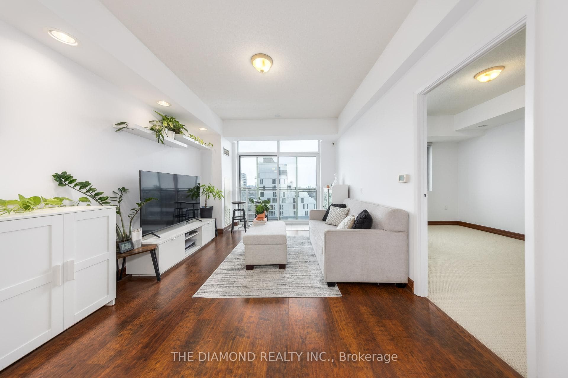15 Maplewood Avenue Unit PH 5 photo 1