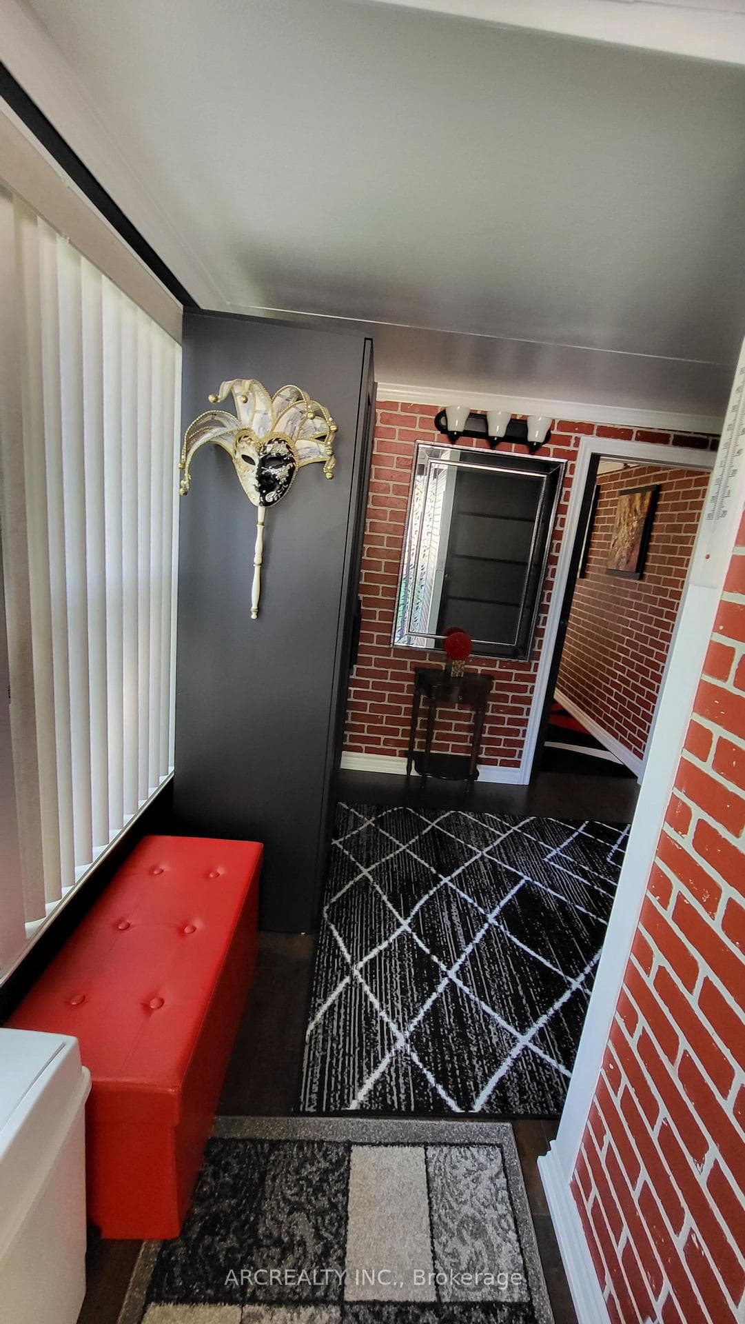 2 Oriole Parkway photo 21