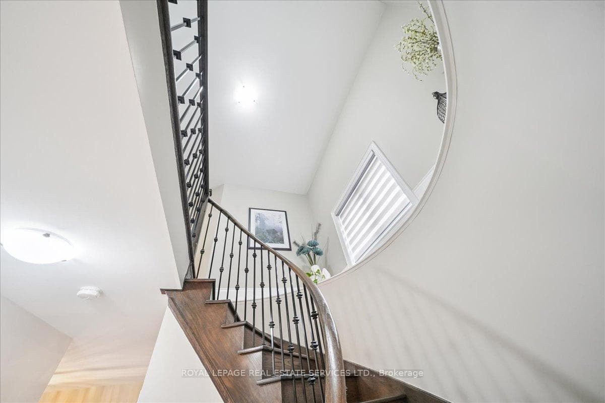 63 Edinburgh Drive photo 21