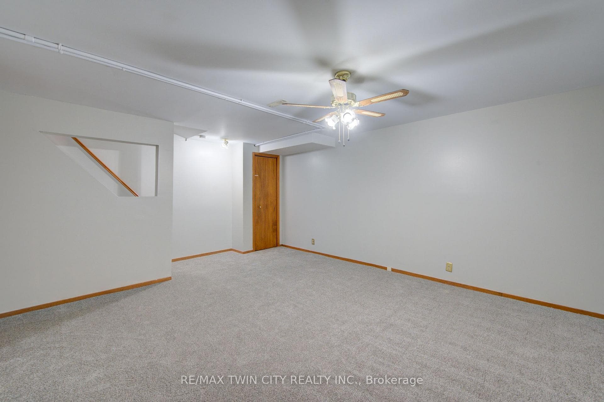 432 Lee Avenue Unit A photo 29