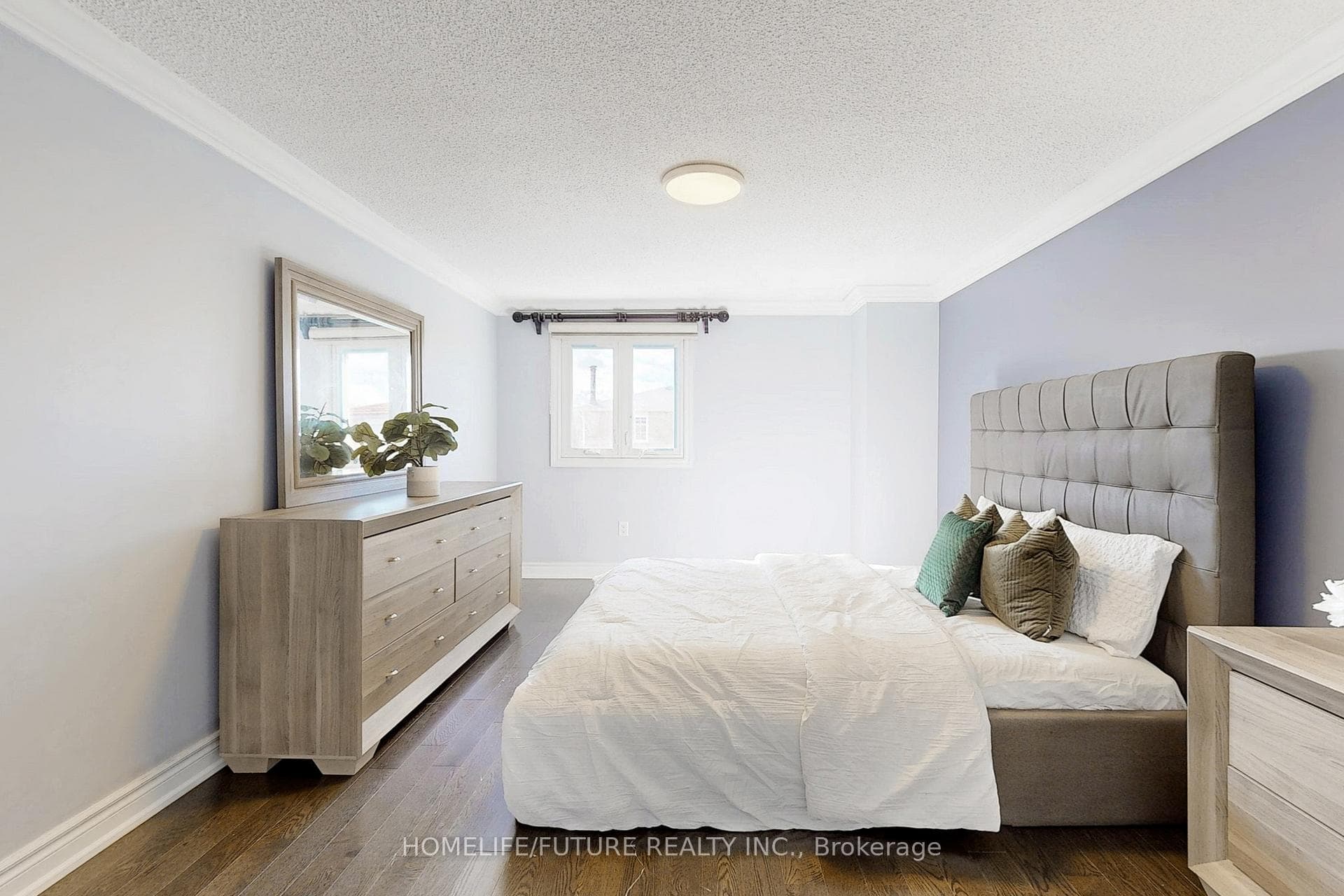 102 Stather Crescent photo 27