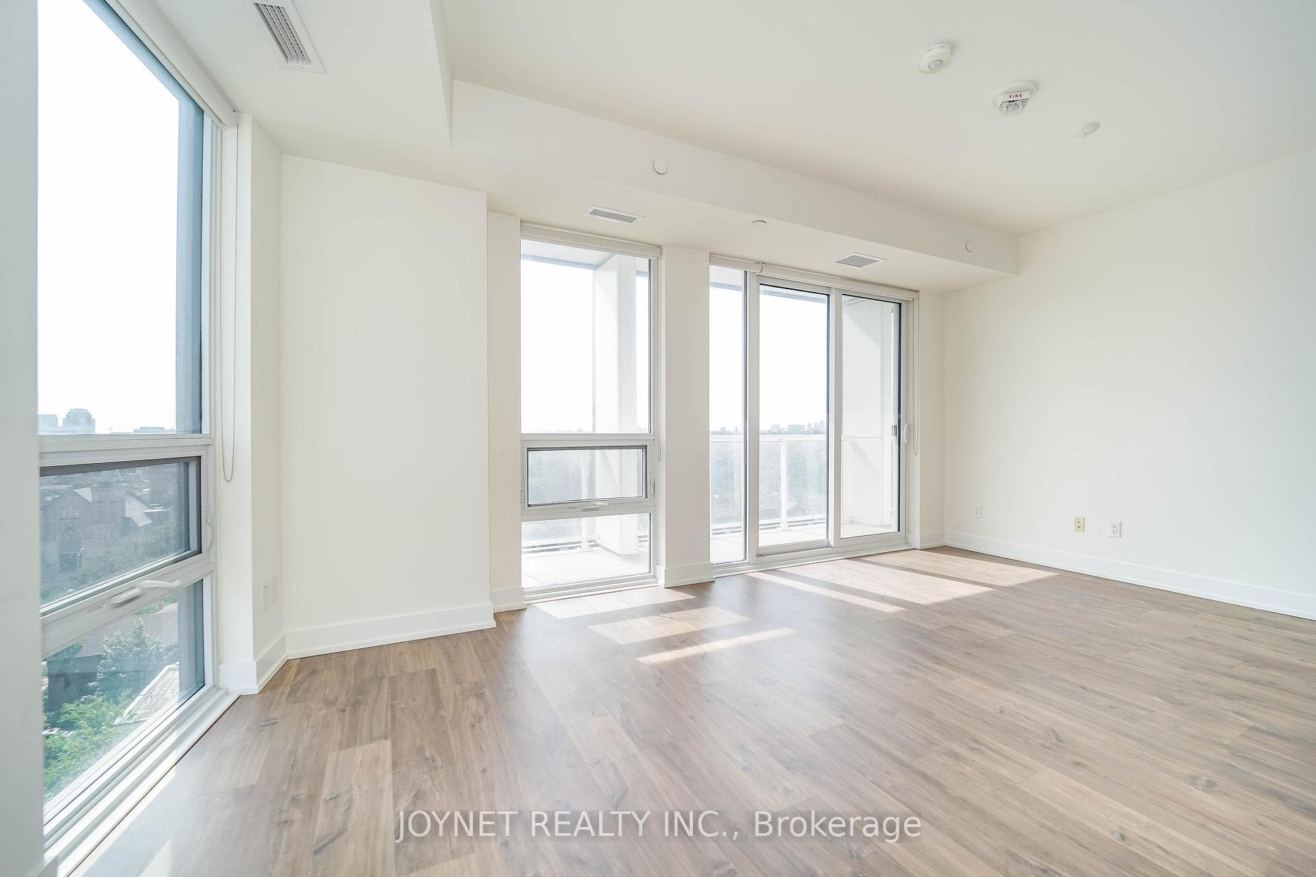80 Vanauley Street Unit 1017 photo 29
