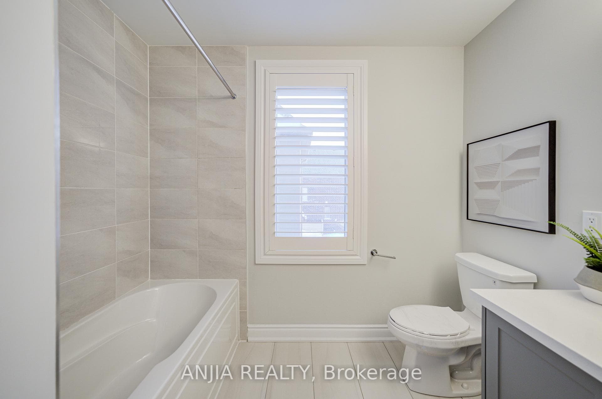 35 York Downs Boulevard photo 31